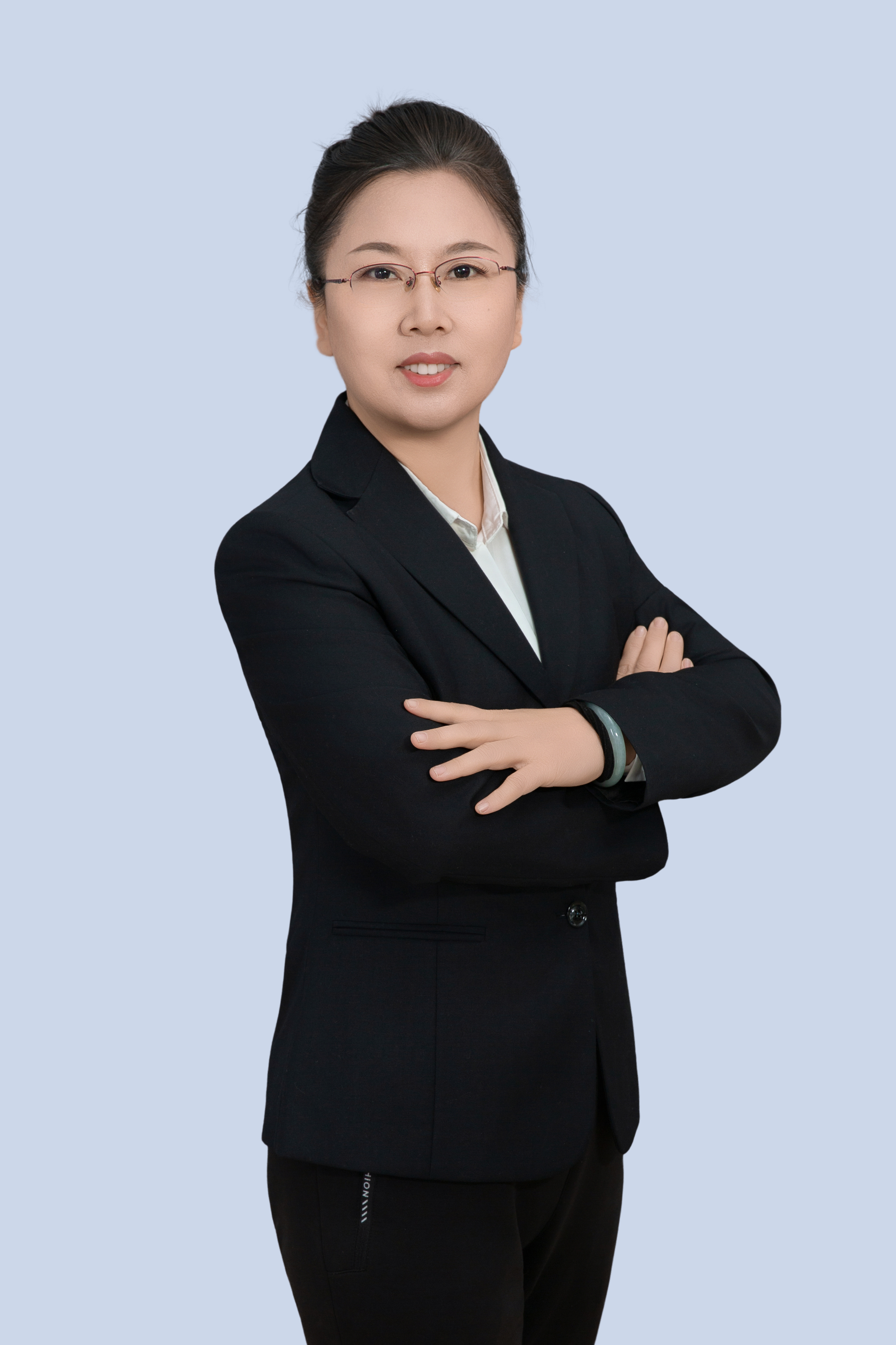 陈绘丽1.jpg